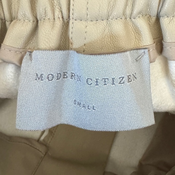 Modern Citizen Kipp Paperbag Short In Sand, Size S - Picture 8 of 10